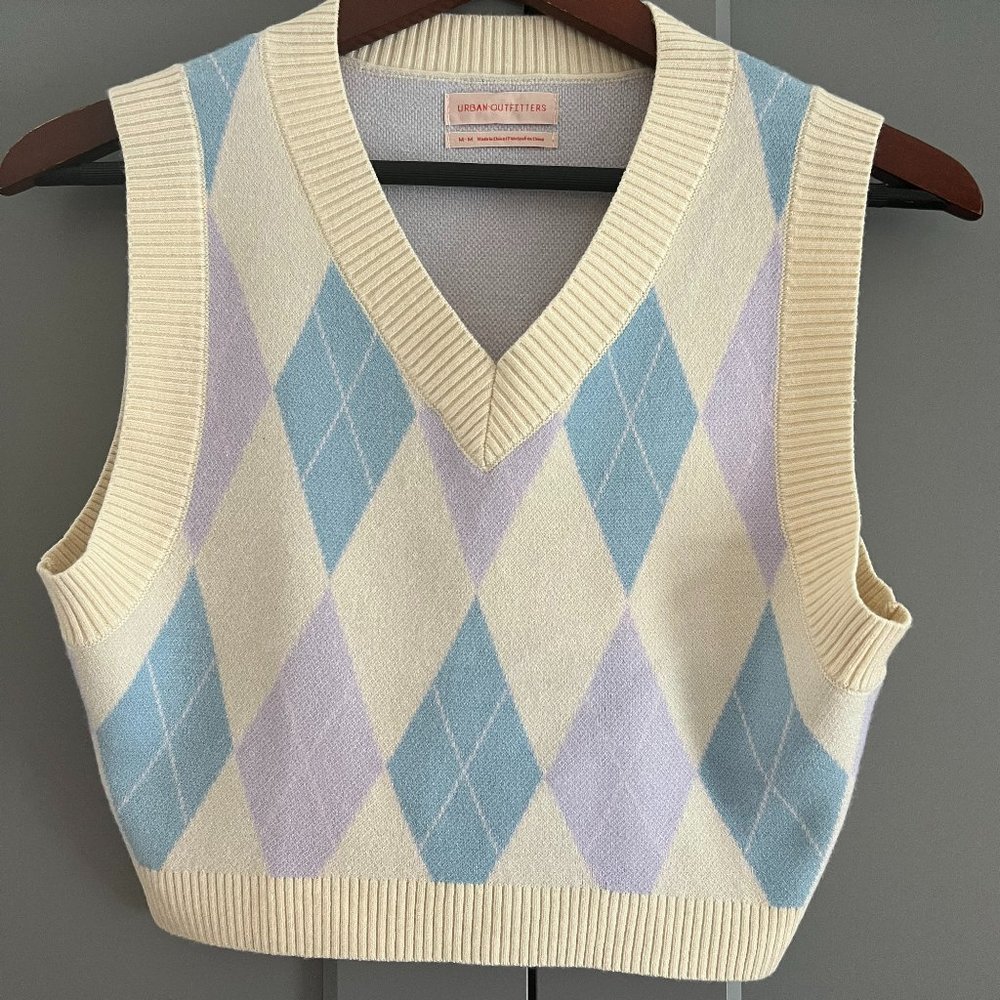 Urban Outfitters Argyle Pastel Blue Purple Cream Vest Size: US  M